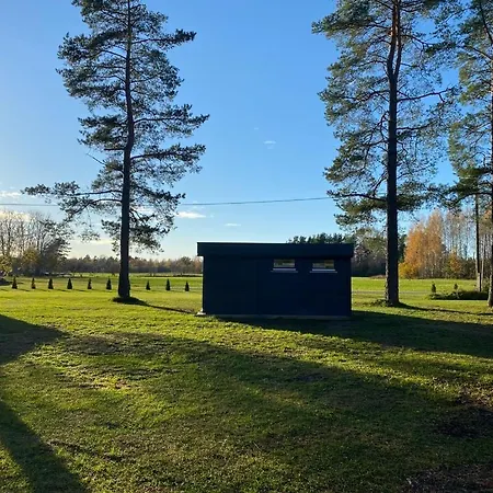 Maennituka Suvetuba Kirikukula (Saaremaa)