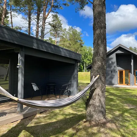 Maennituka Suvetuba * Kirikukula (Saaremaa)