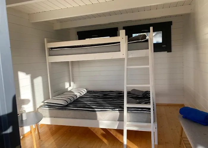 Maennituka Suvetuba * Kirikukula (Saaremaa)