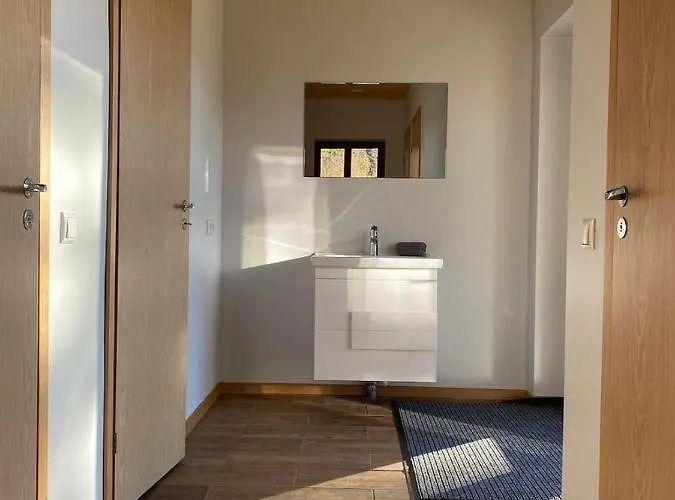 Maennituka Suvetuba * Kirikukula (Saaremaa)